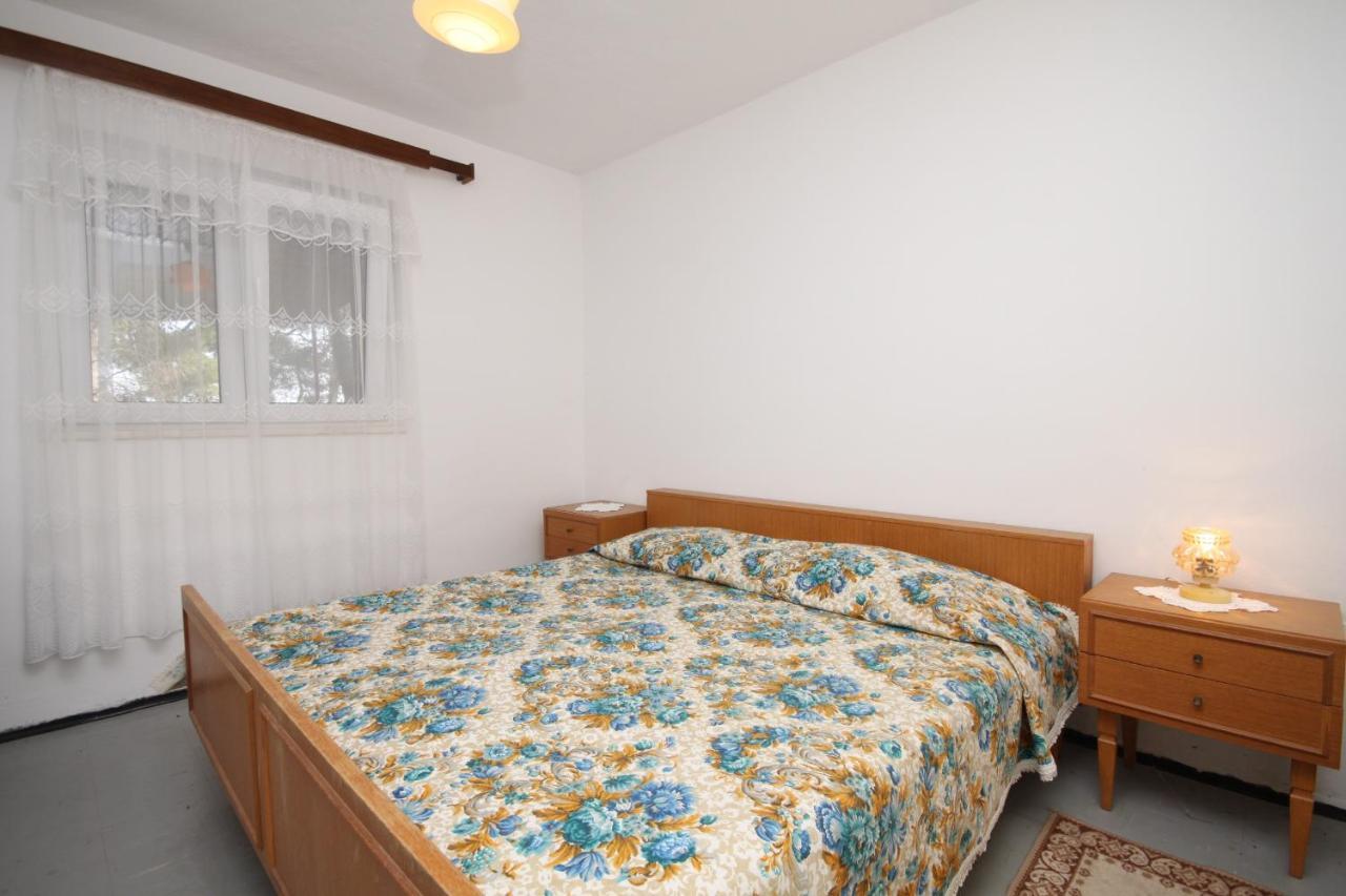 Apartment Zavala 8774B Jelsa  Exterior foto